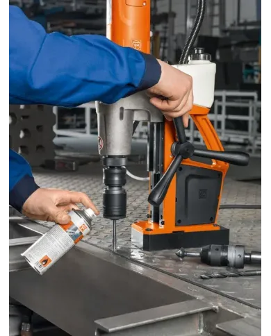 Magnetyczna wiertarka rdzeniowa KBM 50 UQW