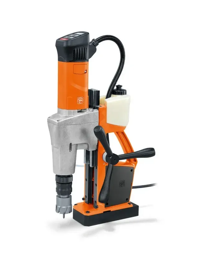 Magnetyczna wiertarka rdzeniowa KBM 50 UQW