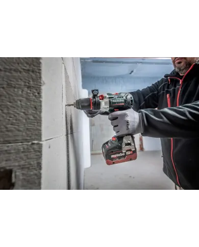 Wiertarko-wkrętarka udarowa SB 18 LTX BL I 2x5,2Ah