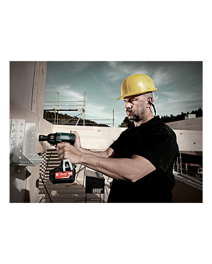 Klucz udarowy SSW 18 LTX 400 BL karton